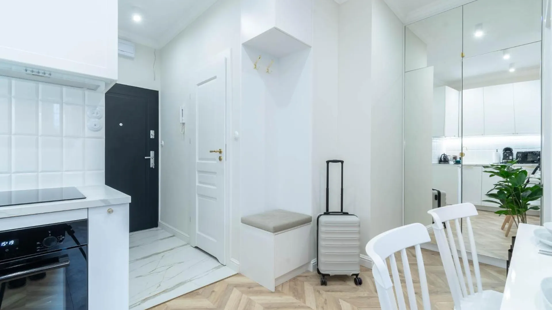 Apartament Poznan Old Town Gwarna 0*,
